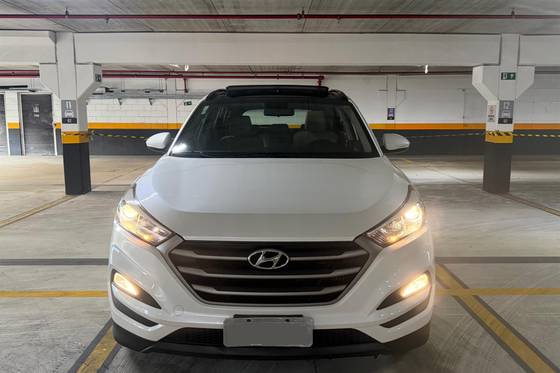 HYUNDAI TUCSON 1.6 16V T-GDI GASOLINA GLS ECOSHIFT HYUNDAI TUCSON 1.6 16V T-GDI GASOLINA GLS ECOSHIFT